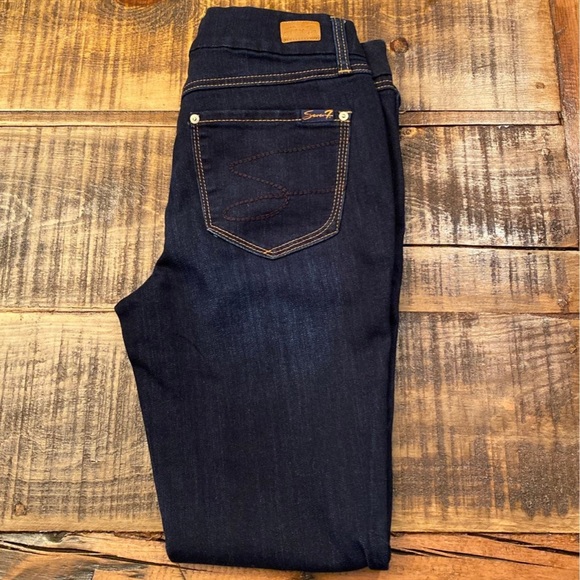 Seven7 Skinny Jeans - Picture 2 of 11